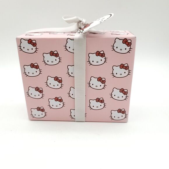 Blue Sky Clayworks X Sanrio HELLO KITTY Love Hearts Salt & Pepper Shakers NIB - Picture 3 of 5